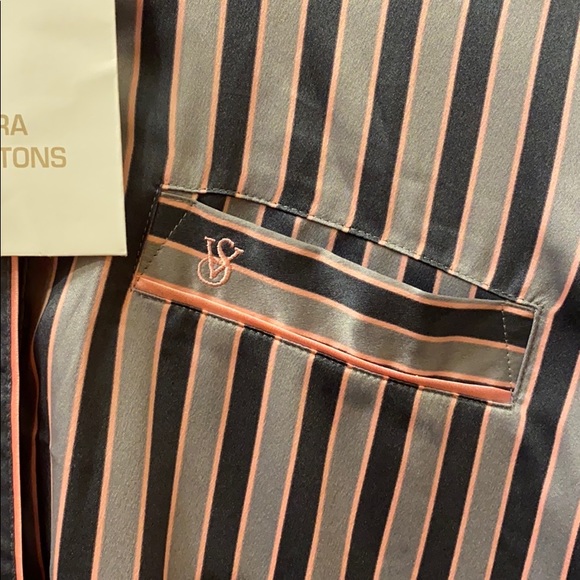 NWOT Victoria’s Secret Silky Pajama Top - Picture 2 of 10